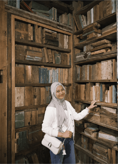 玫莉亞 Rizqi Ananda Meilia